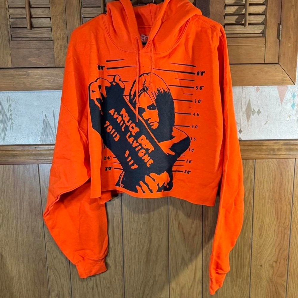 Avril Lavigne Scarlett Orange cropped hoodie Size XXL‎